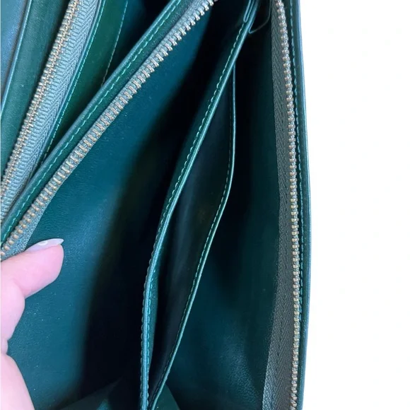 YSL Green Crocodile Snap Long Wallet - Picture 9 of 11